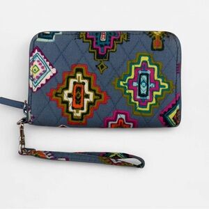 Vera Bradley Geometric Wristlet
